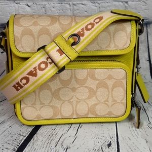 NWT Sullivan Flap Crossbody In Colorblock Signature Canvas Khaki/Key Lime